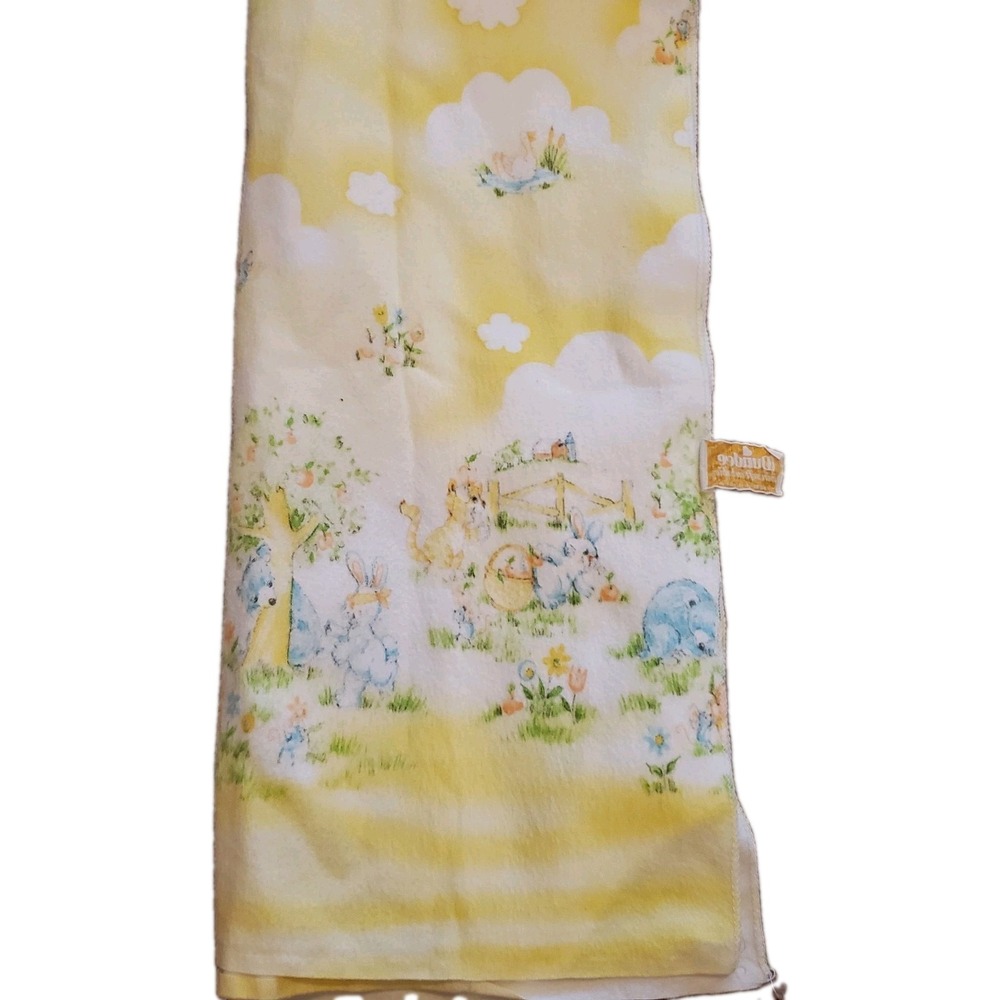 Vintage Dundee Yellow Receiving Baby Blanket Forest Animals Bear Bunny Cat 1982